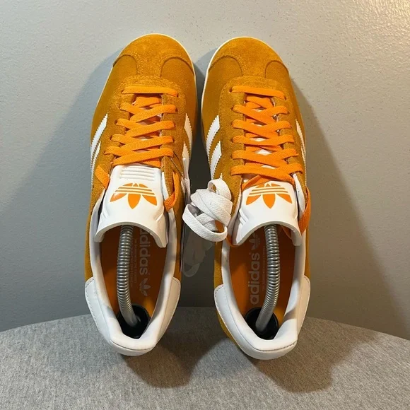 Adidas Originals Gazelle Suede Sneakers Orange/White Men’s Size 9.5 IG2091​ - Picture 8 of 11